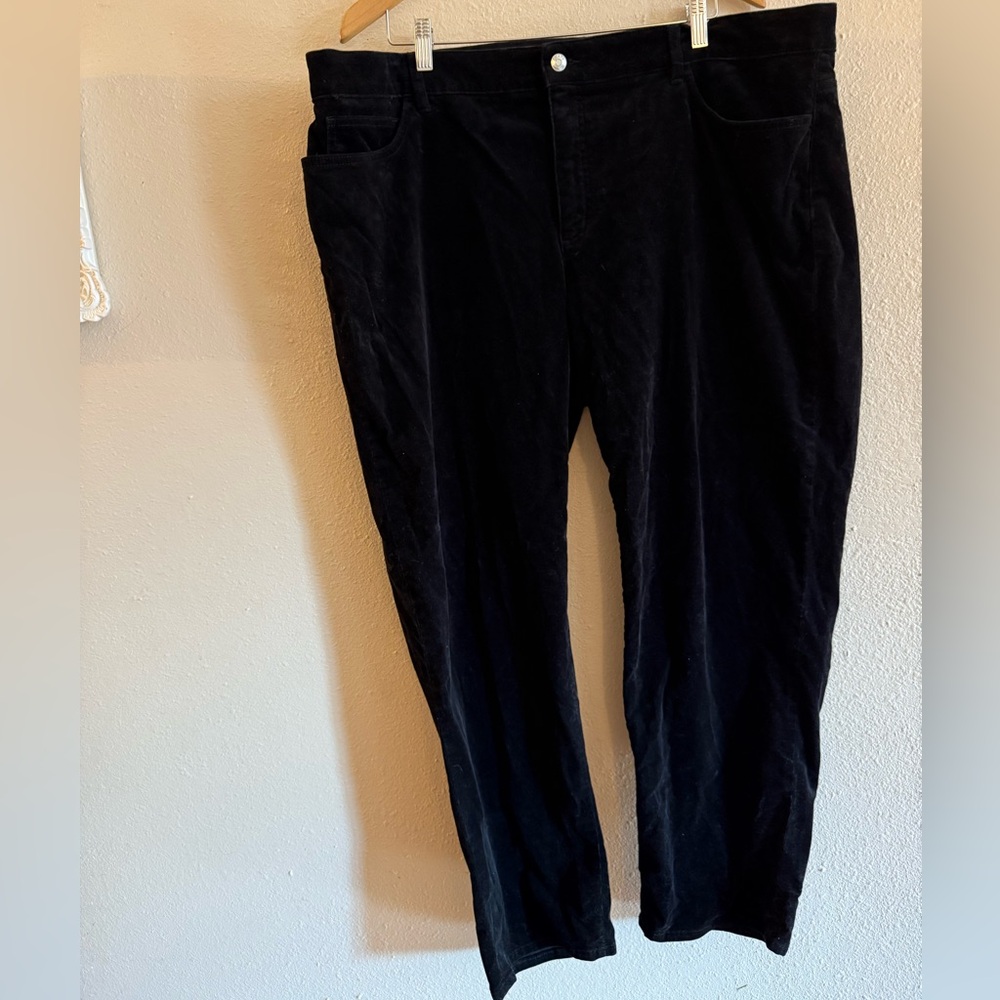 Chaps women’s black velvet jean size 22W